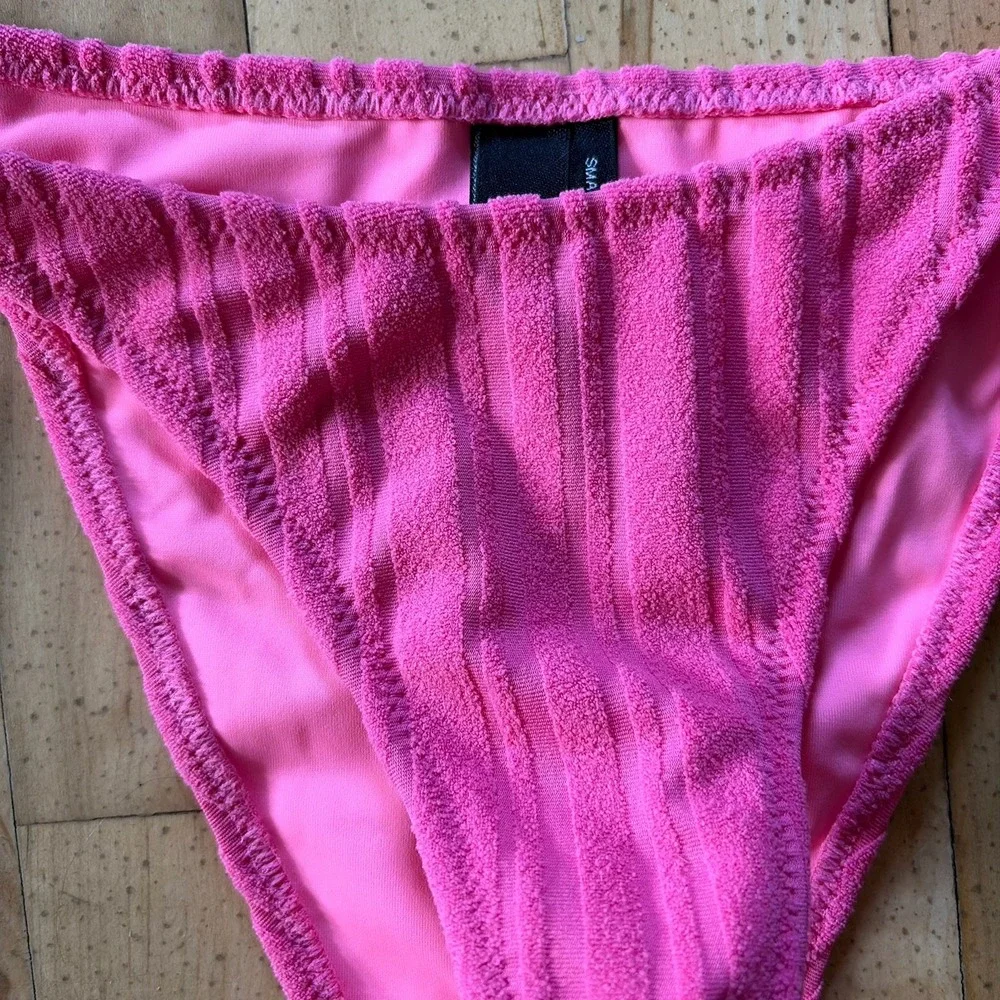 TRIANGL Swim Bikini Bottoms Adjustable Ribbed Pink Women's Size Small Summer EUC